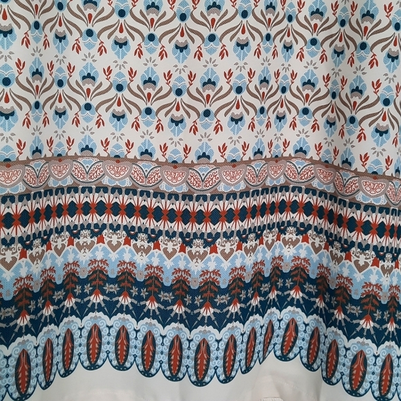 Lulu's Cream and Blue Folk Art Print Mini Shift Dress size Medium - Picture 4 of 10